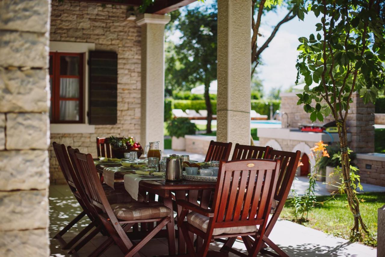 Villa Kringa Tinjan Ngoại thất bức ảnh