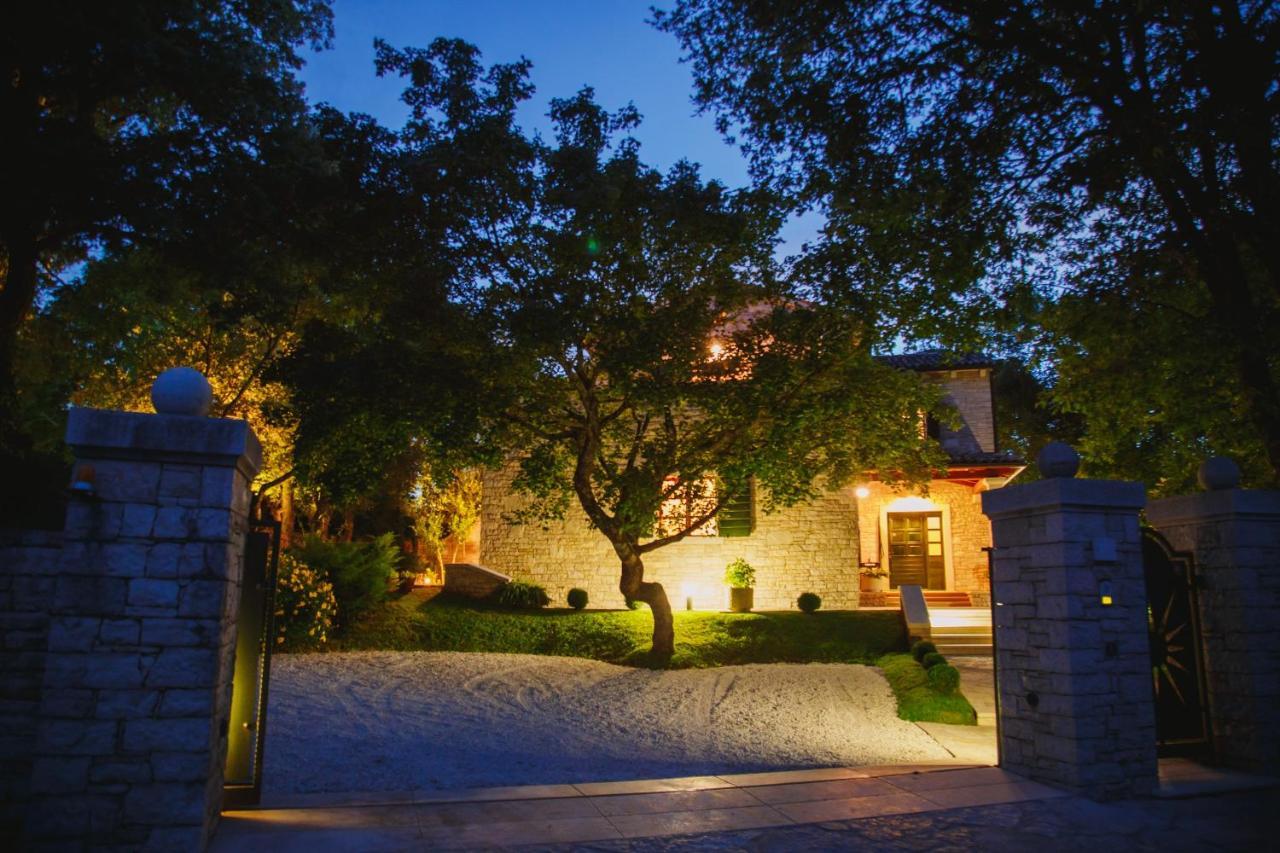 Villa Kringa Tinjan Ngoại thất bức ảnh