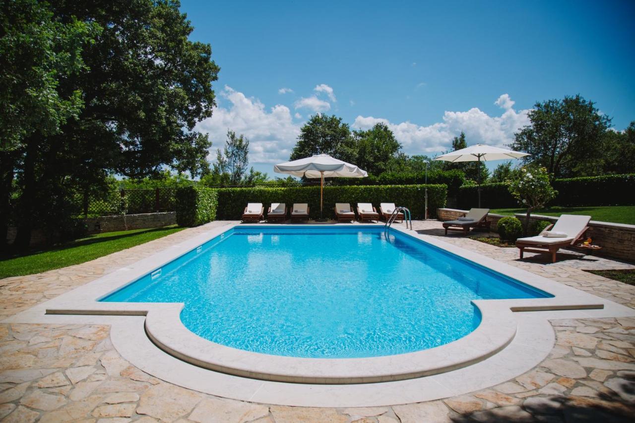 Villa Kringa Tinjan Ngoại thất bức ảnh